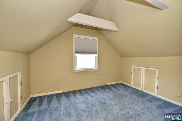 21 Charles Terrace, Waldwick, NJ 07463