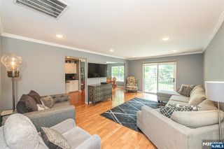 4 Katie Court, East Hanover Twp, NJ 07936