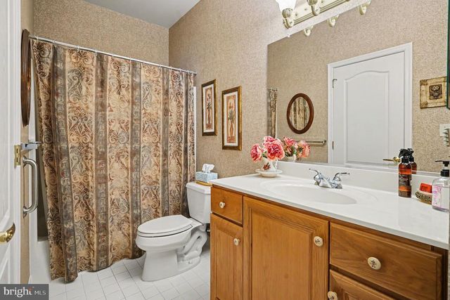 290 KINGSFIELD DR, Souderton, PA 18964