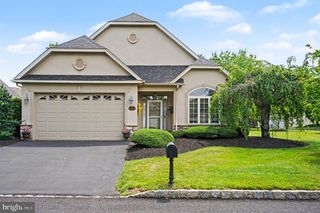 290 KINGSFIELD DR, Souderton, PA 18964