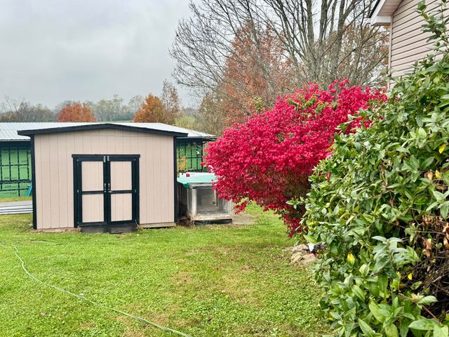 985 Reeves Road, Dry Ridge, KY 41035