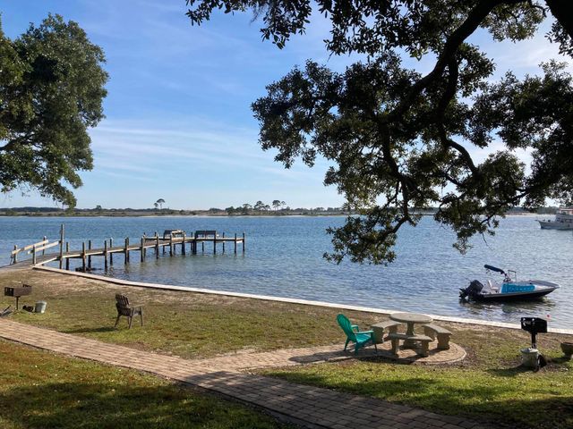 209 W Miracle Strip Parkway C303, Mary Esther, FL 32569