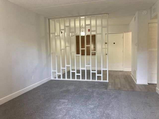 209 W Miracle Strip Parkway C303, Mary Esther, FL 32569