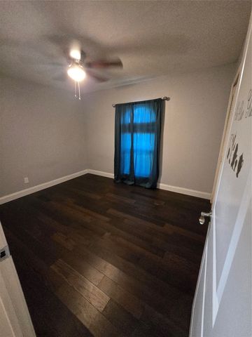 1630 Dell Oak Drive, Garland, TX 75040