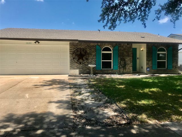 1630 Dell Oak Drive, Garland, TX 75040