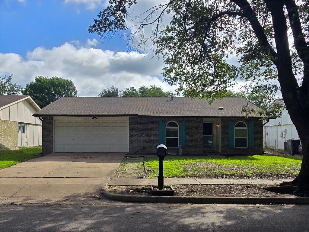 1630 Dell Oak Drive, Garland, TX 75040
