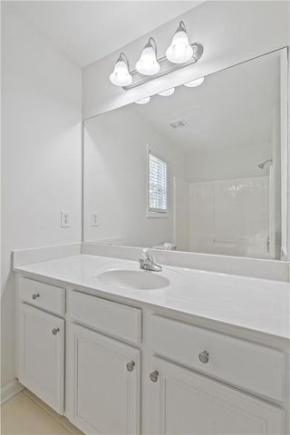 4353 Pond Edge Road, Snellville, GA 30039