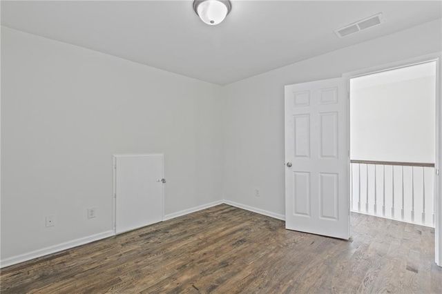 4353 Pond Edge Road, Snellville, GA 30039