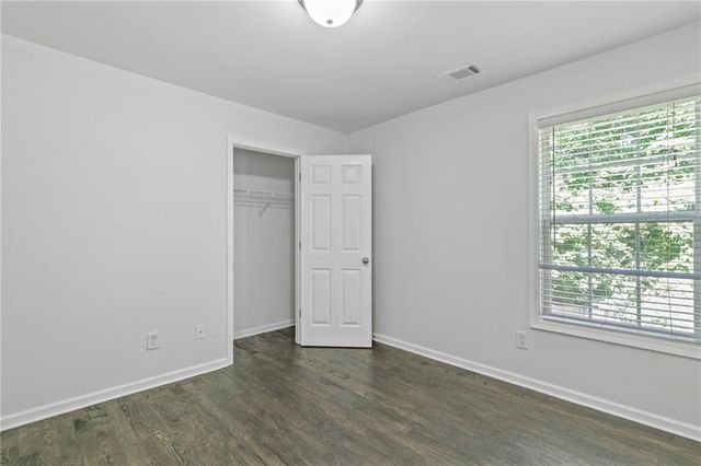 4353 Pond Edge Road, Snellville, GA 30039