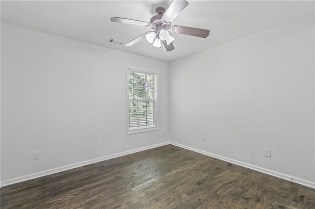 4353 Pond Edge Road, Snellville, GA 30039