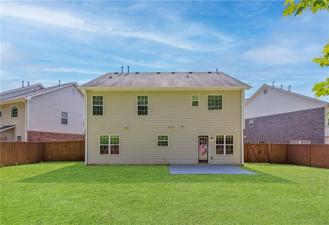 4353 Pond Edge Road, Snellville, GA 30039