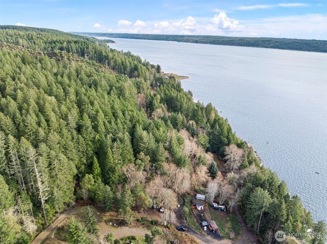 7364 NE North Shore Road, Belfair, WA 98528