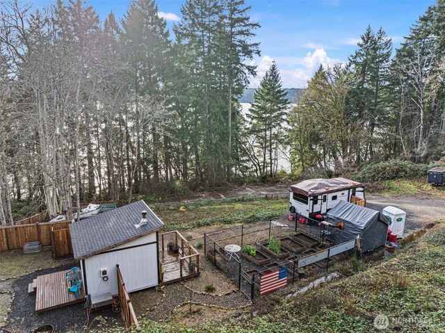 7364 NE North Shore Road, Belfair, WA 98528