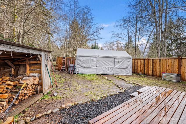 7364 NE North Shore Road, Belfair, WA 98528