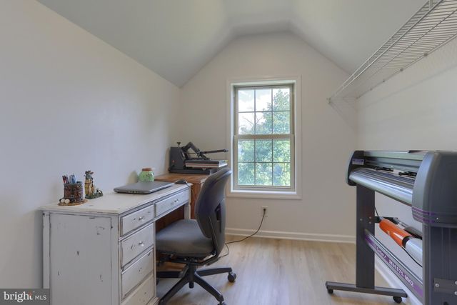 67 MOUNTAIN SPRING RD, Stevens, PA 17578