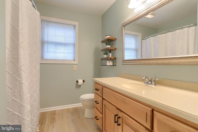 67 MOUNTAIN SPRING RD, Stevens, PA 17578