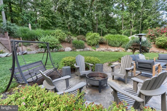 67 MOUNTAIN SPRING RD, Stevens, PA 17578