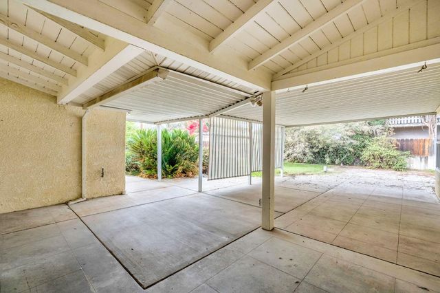 1802 Mckinley Avenue, Hanford, CA 93230