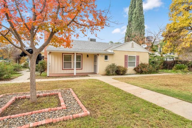 1802 Mckinley Avenue, Hanford, CA 93230