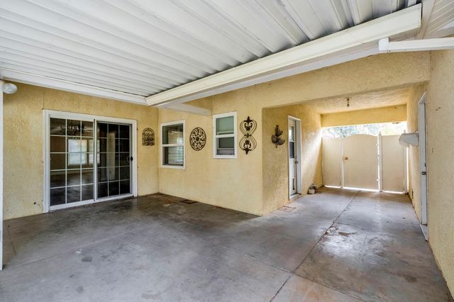 1802 Mckinley Avenue, Hanford, CA 93230