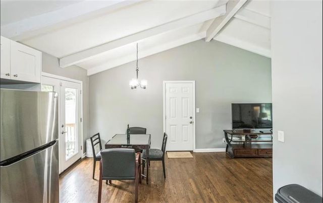 9010 Eby Drive, Overland Park, KS 66212