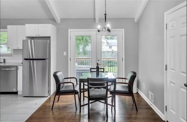9010 Eby Drive, Overland Park, KS 66212