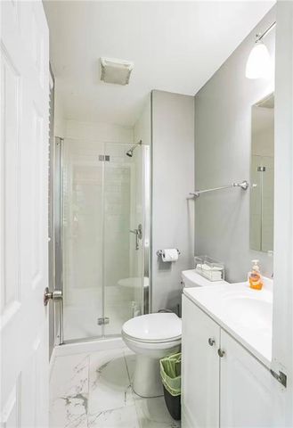 9010 Eby Drive, Overland Park, KS 66212