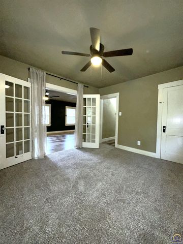 1213 SW Plass AVE, Topeka, KS 66604