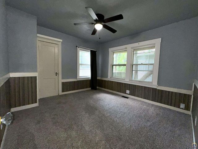 1213 SW Plass AVE, Topeka, KS 66604