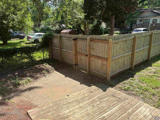1213 SW Plass AVE, Topeka, KS 66604