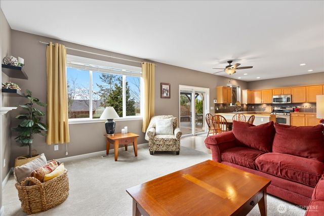 2404 87th Drive NE, Lake Stevens, WA 98258