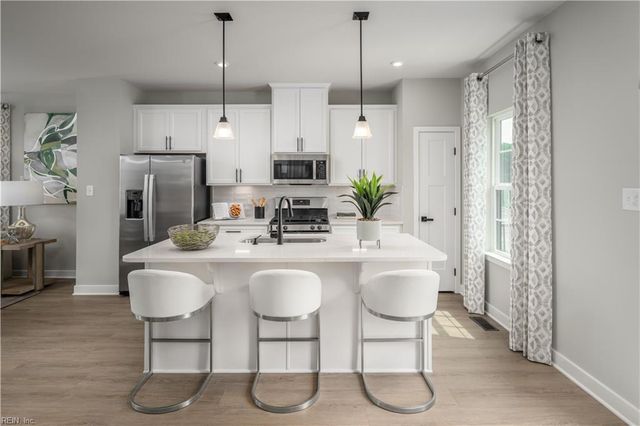 219 Reids Place DR, Suffolk, VA 23434