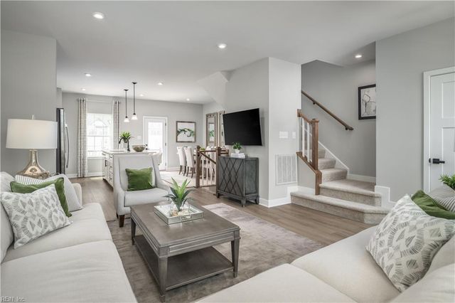 219 Reids Place DR, Suffolk, VA 23434