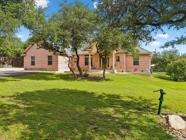 184 Stockman Circle, Spring Branch, TX 78070