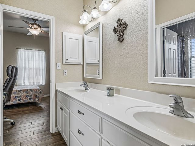 184 Stockman Circle, Spring Branch, TX 78070