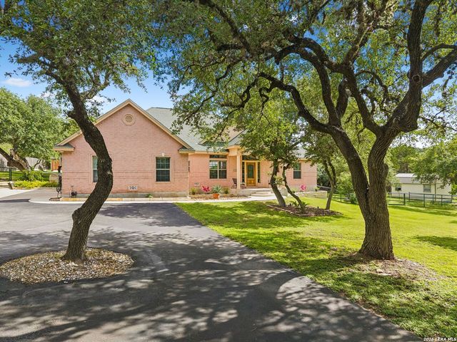 184 Stockman Circle, Spring Branch, TX 78070