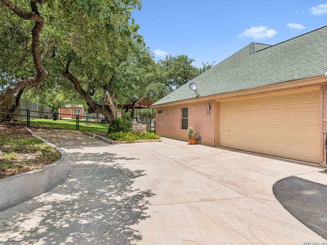 184 Stockman Circle, Spring Branch, TX 78070