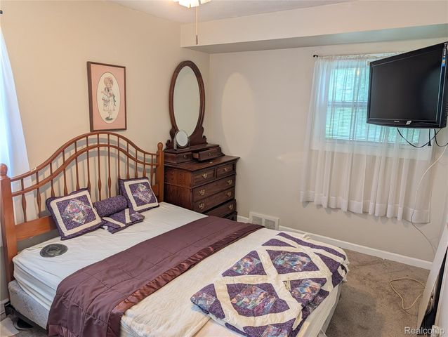 11700 Jean Ann, Washington Township, MI 48094