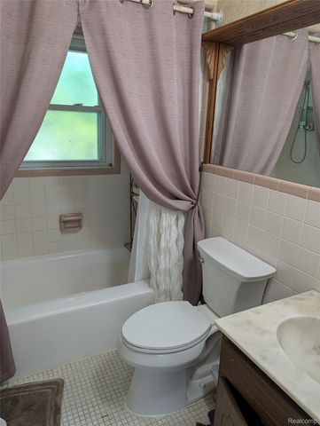11700 Jean Ann, Washington Township, MI 48094