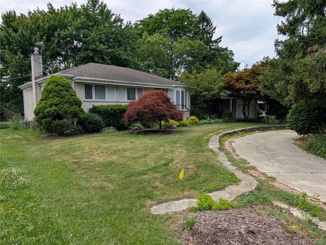 11700 Jean Ann, Washington Township, MI 48094