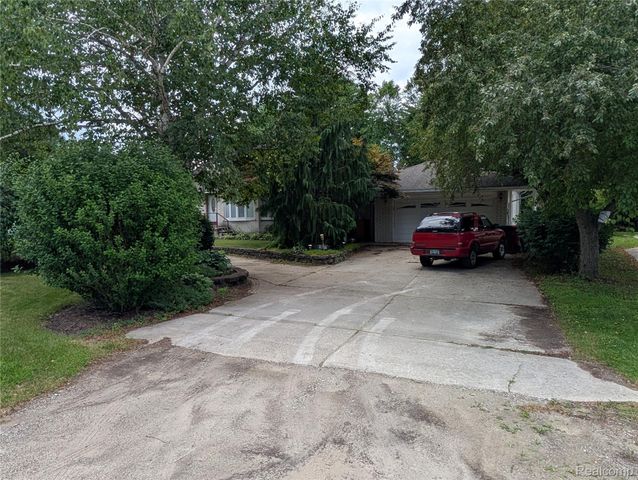 11700 Jean Ann, Washington Township, MI 48094