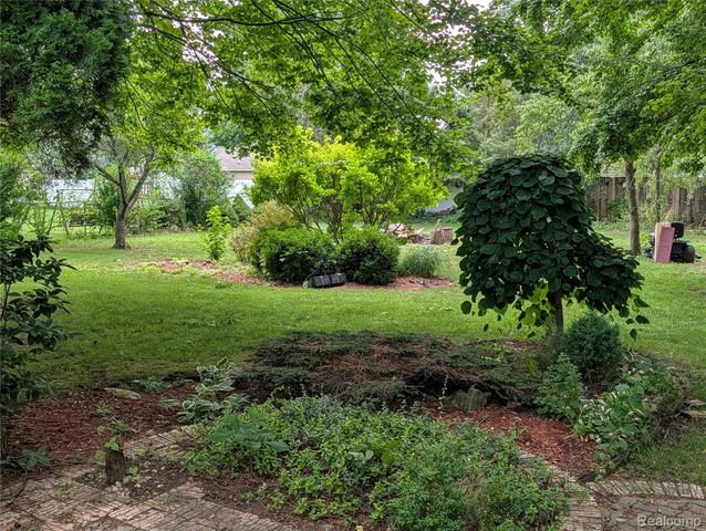 11700 Jean Ann, Washington Township, MI 48094
