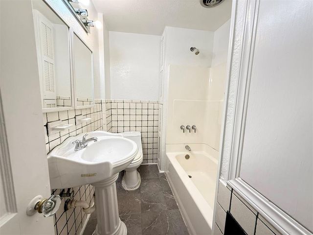 3132 NW 16 Street, Oklahoma City, OK 73107