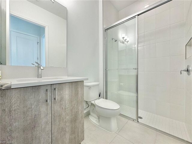 20370 Fair Oak LN, Estero, FL 33928