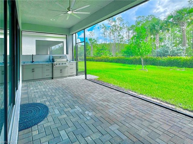 20370 Fair Oak LN, Estero, FL 33928