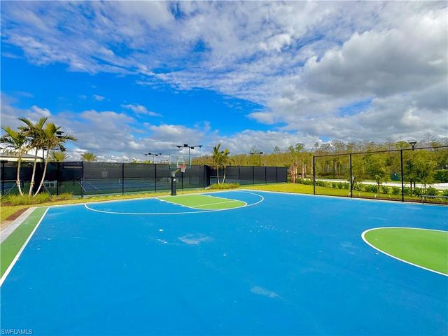 20370 Fair Oak LN, Estero, FL 33928