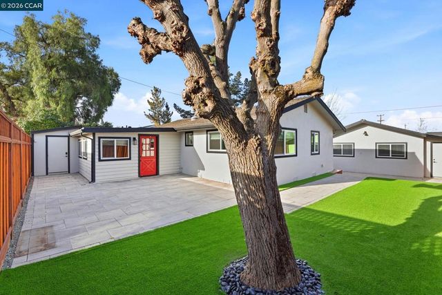 807 Crane Ave, Livermore, CA 94551