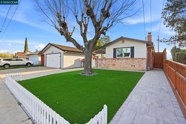 807 Crane Ave, Livermore, CA 94551