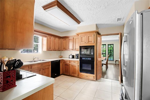 3514 Maple Park Drive, Houston, TX 77339