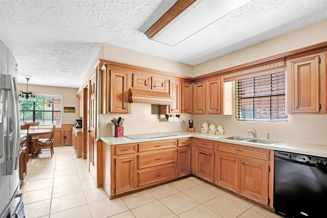 3514 Maple Park Drive, Houston, TX 77339